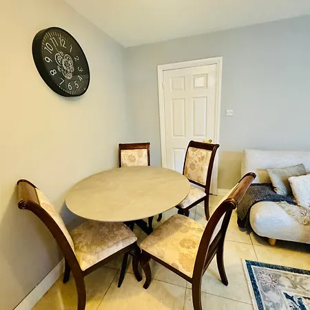 Duchess Victoria Haven * دروغيدا